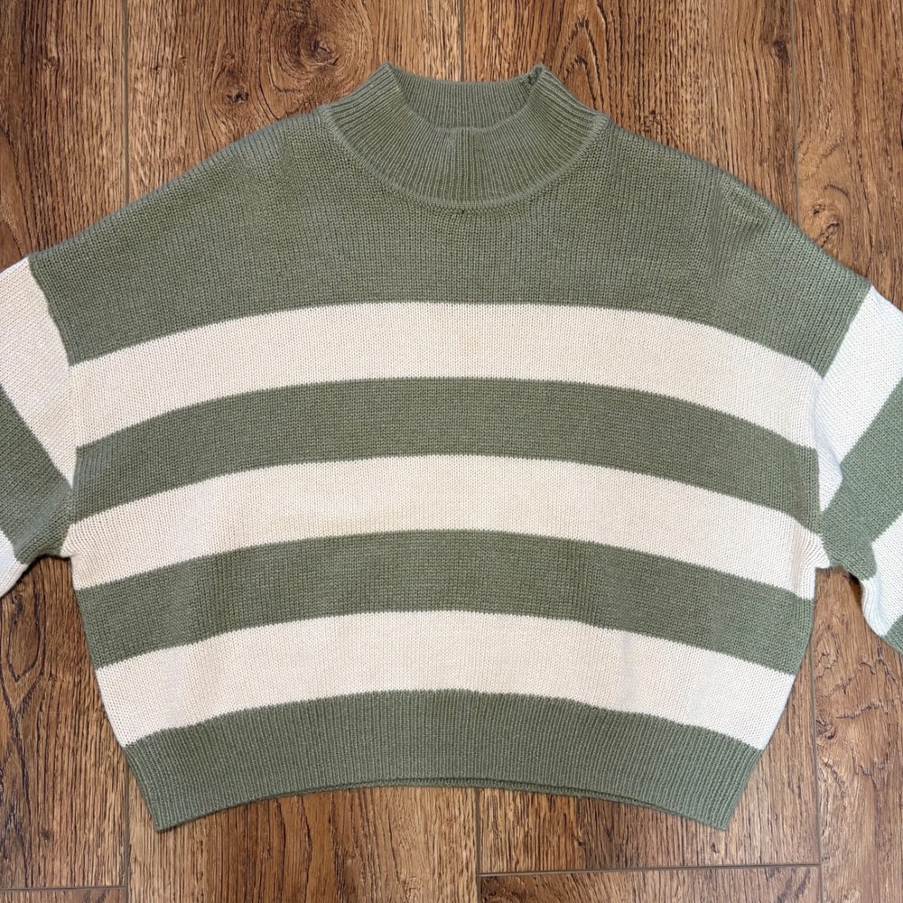 H&M Divided Striped Mock Neck Sweater Green Cream Cropped Knit Pullover Womens M - Picture 2 of 10